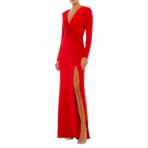 MAC DUGGAL LONG SLEEVE ASYMMETRICAL RUCHED GOWN